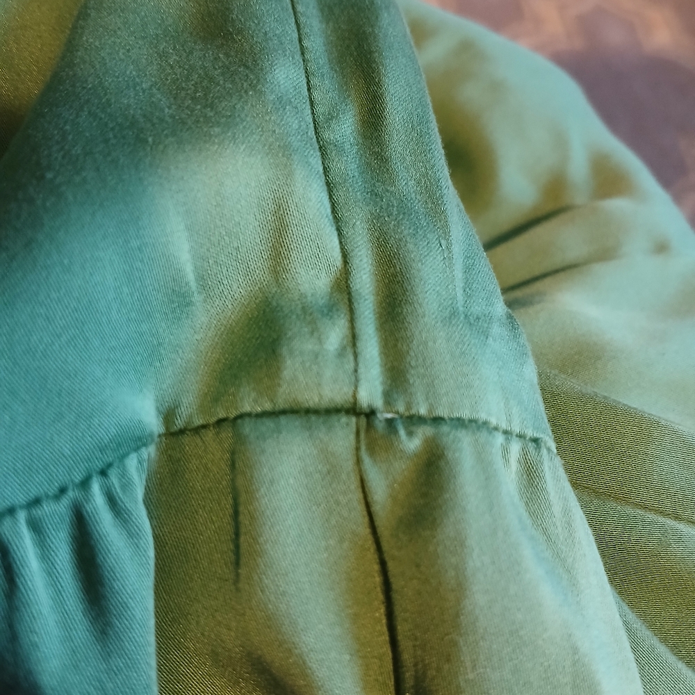 Chico's  Green Maxi Dress Maxi Drop Waist Tiered Sz 8 Casual Boho Peasant Office - Picture 7 of 11